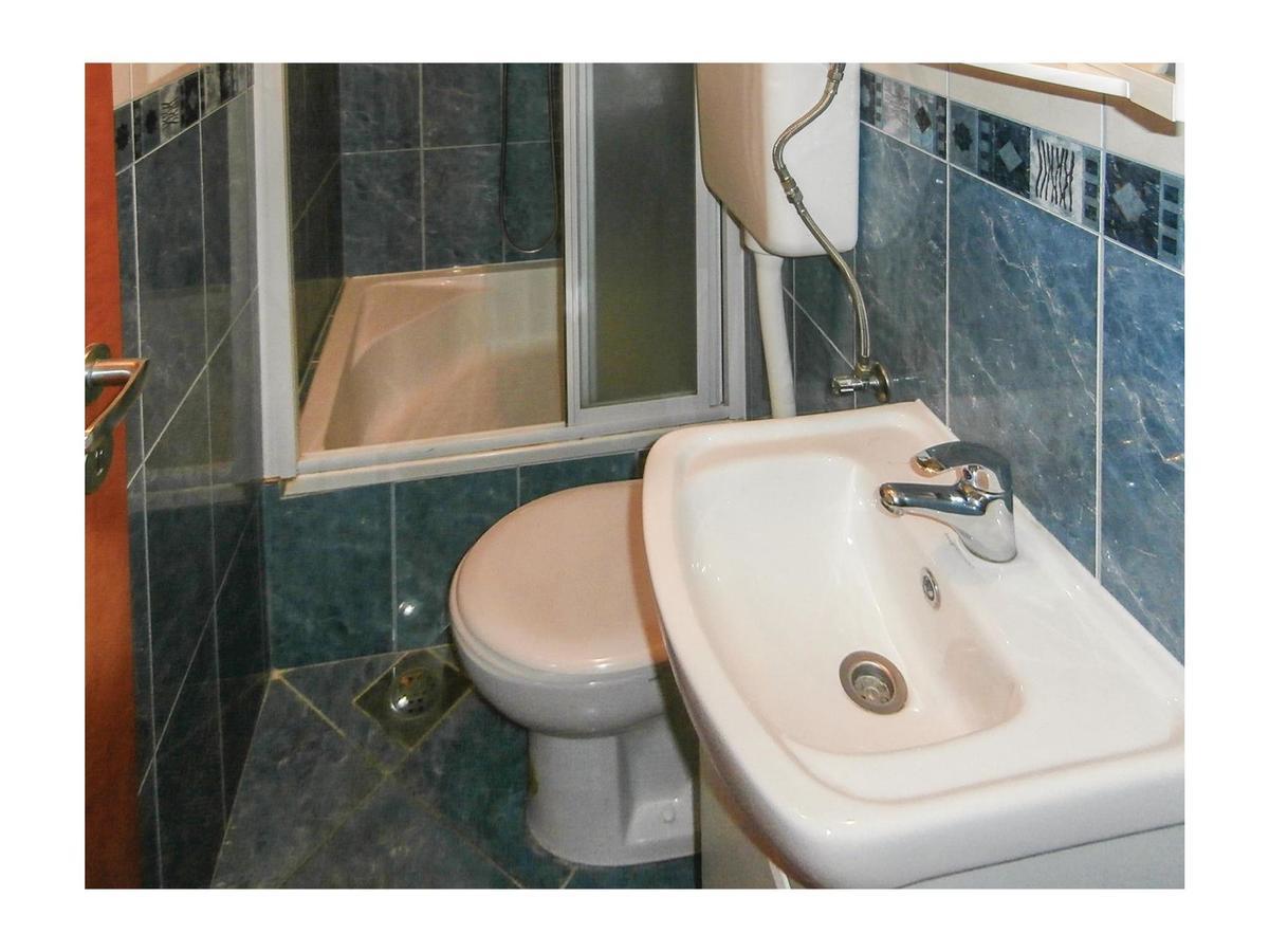 Lovely Apartment In Omis With Kitchen エクステリア 写真